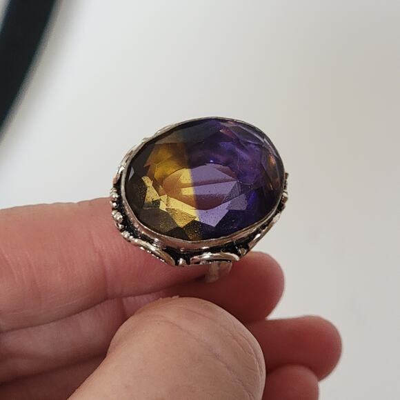 Sterling Silver Size 9.25 Amethyst and Citrine Oval Ring - Statement Jewelry - Picture 10 of 11
